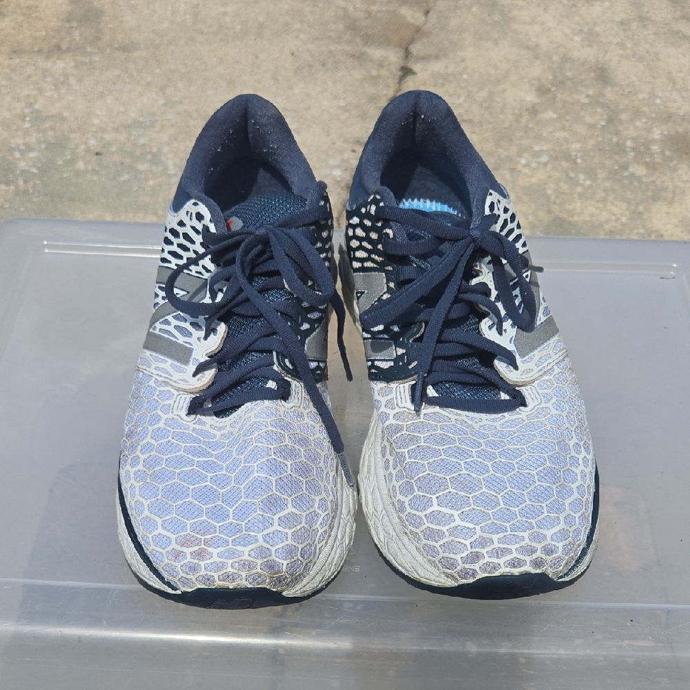 New Balance Men's Navy and Light Blue Hex Mesh Running Sneakers